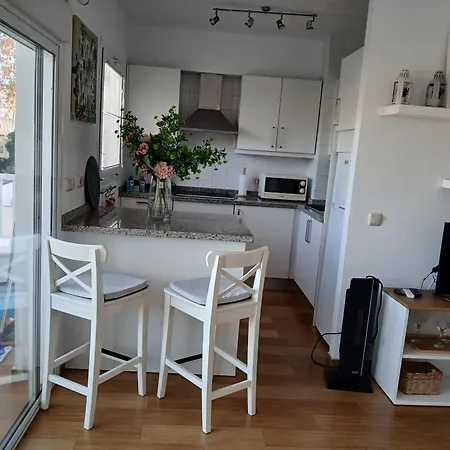 Apartamento 1 Dormitorio, Salon Con Vistas Al Mar *